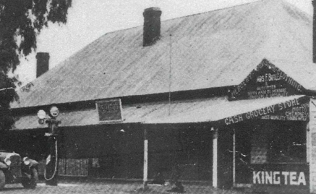 Leyburn’s Royal Hotel, the oldest continuously licensed establishment in Queensland, will host guests during the launch of the new Leyburn Heritage Trail Brochure.
